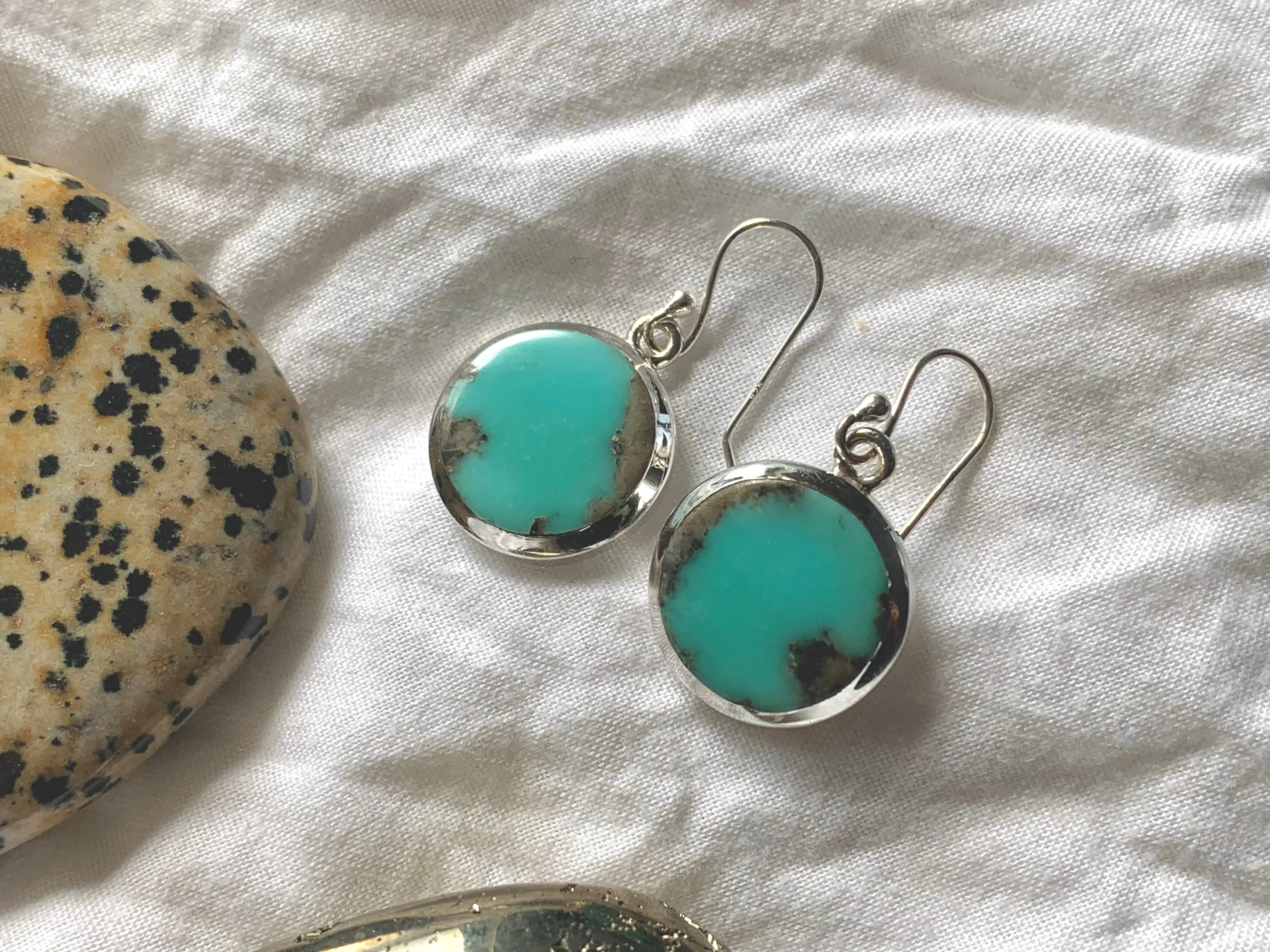 Arizona Turquoise Naevia Earrings - Round