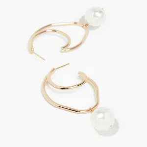 BARCELONA PEARL EARRINGS