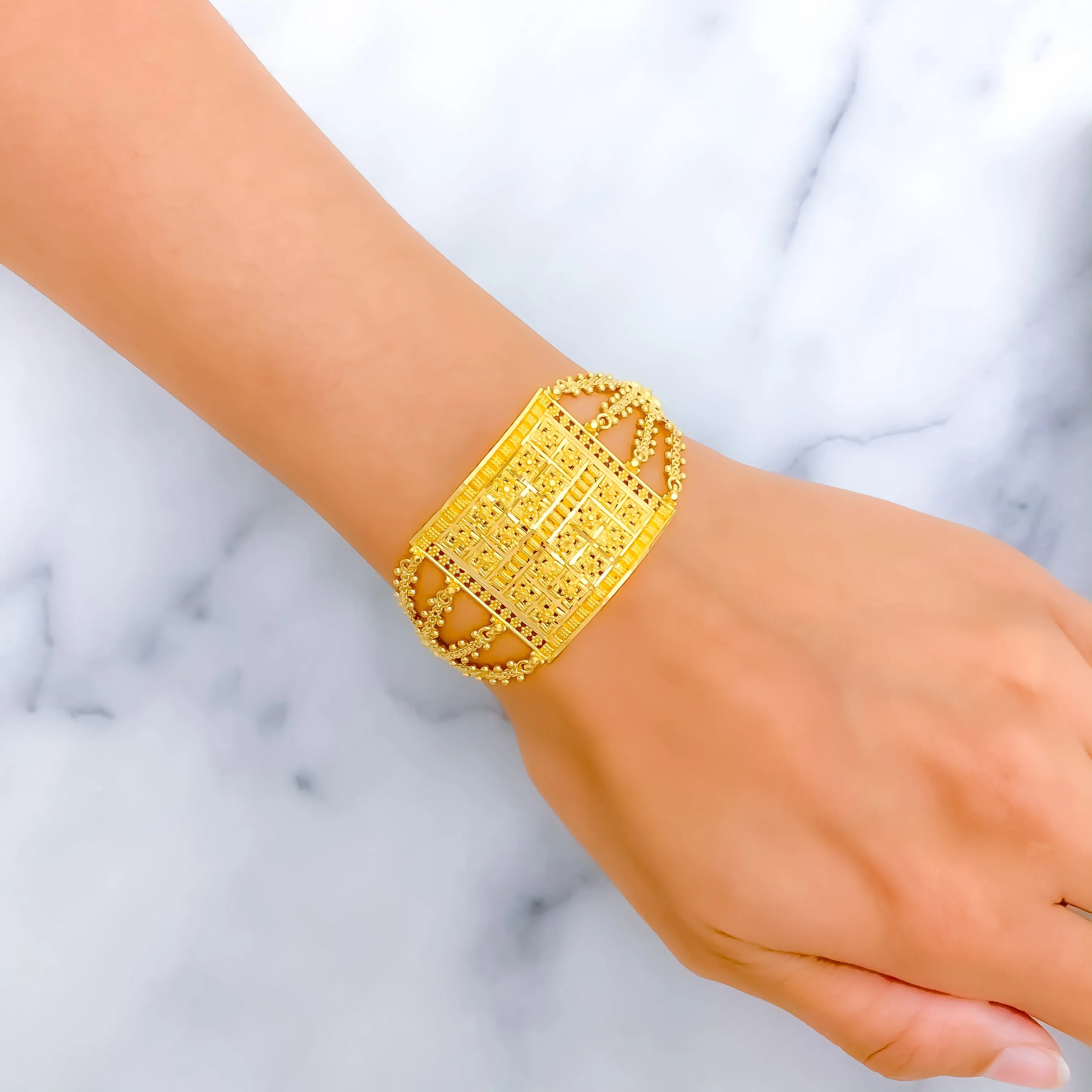 Beautiful Square 22K Gold Medium Statement Bracelet