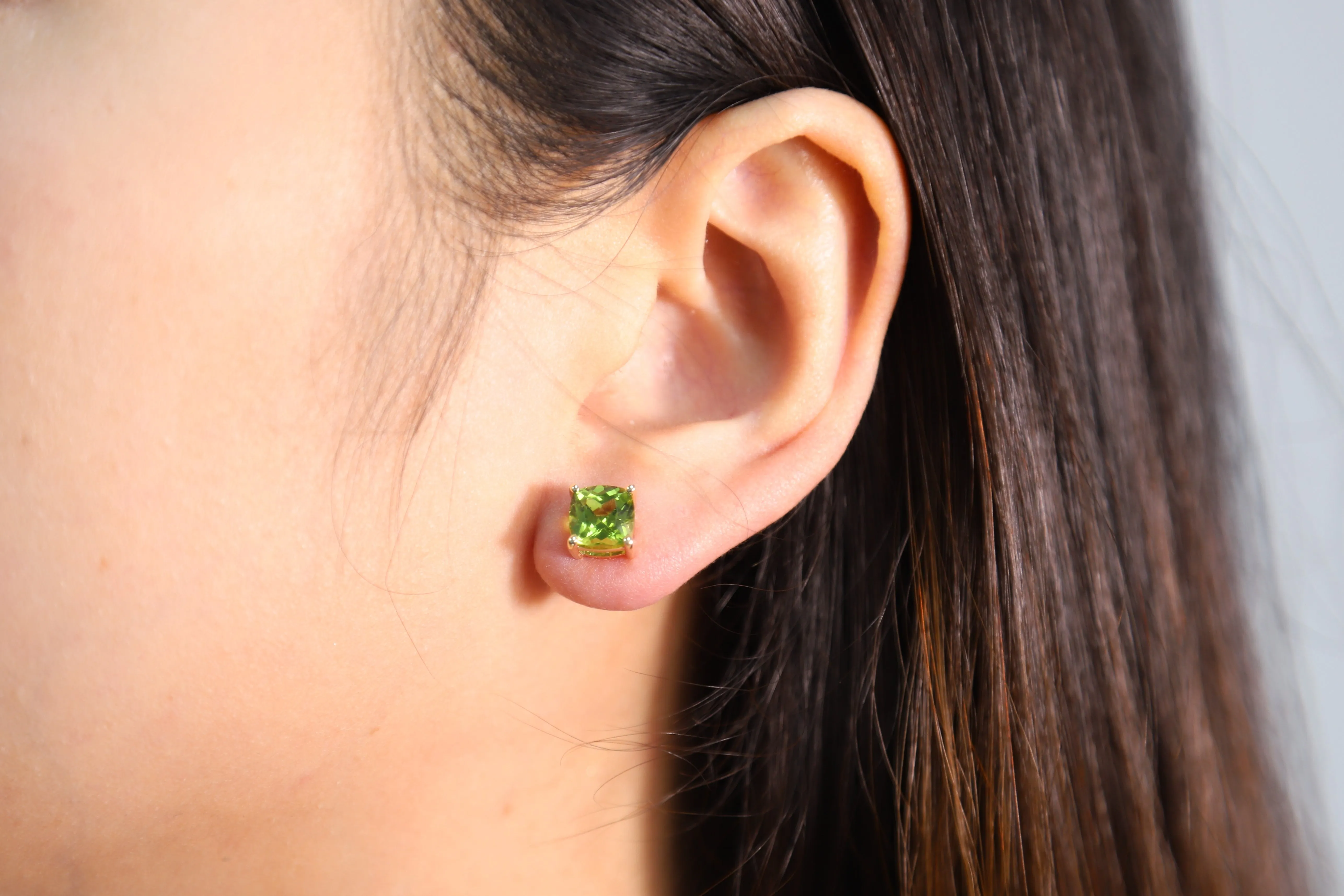 Chloe 14K Yellow Gold Cushion-Cut Manchurian Peridot Earring