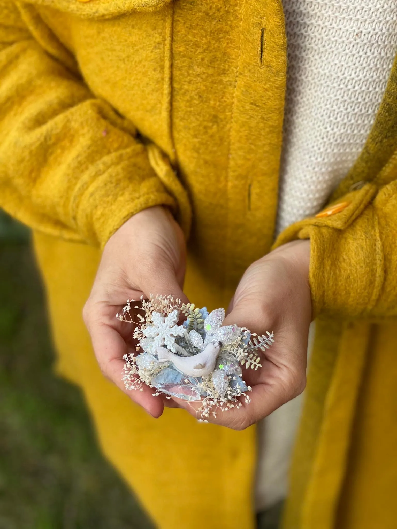 Christmas brooch with white seal Flower brooch for coat Winter brooch Handmade brooch Xmas gift Original and unique brooch Wedding Magaela