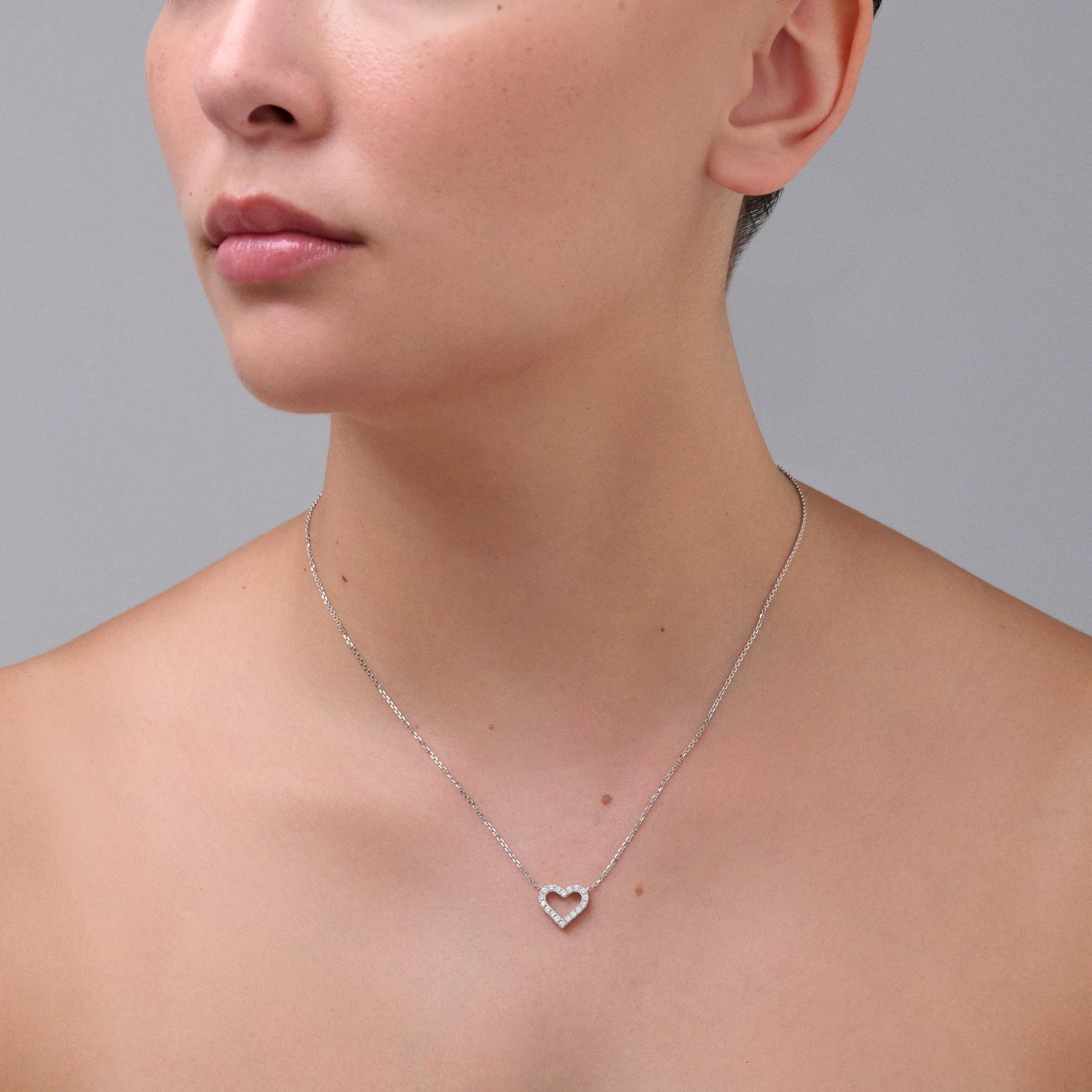 Classic Diamond Heart Necklace | White Gold