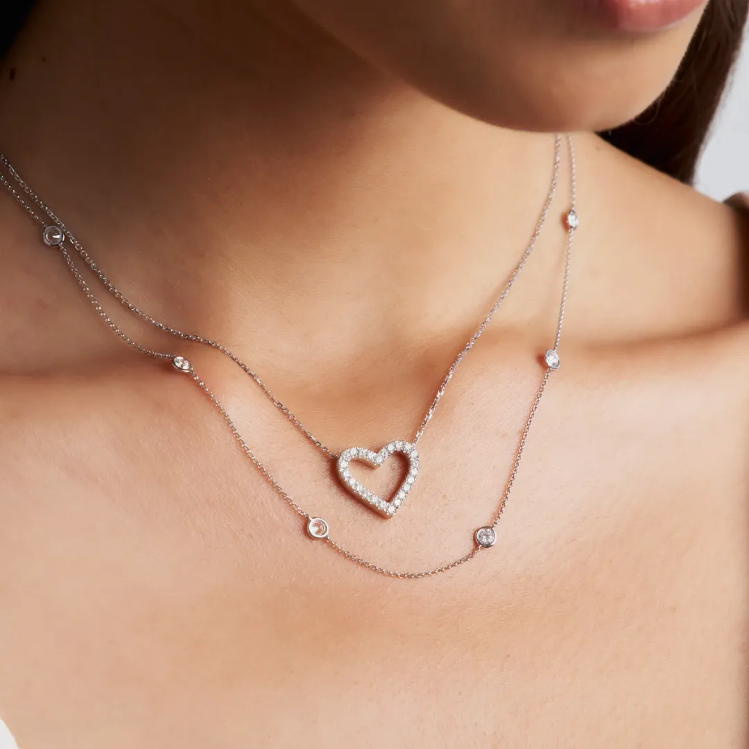 Classic Diamond Heart Necklace | White Gold