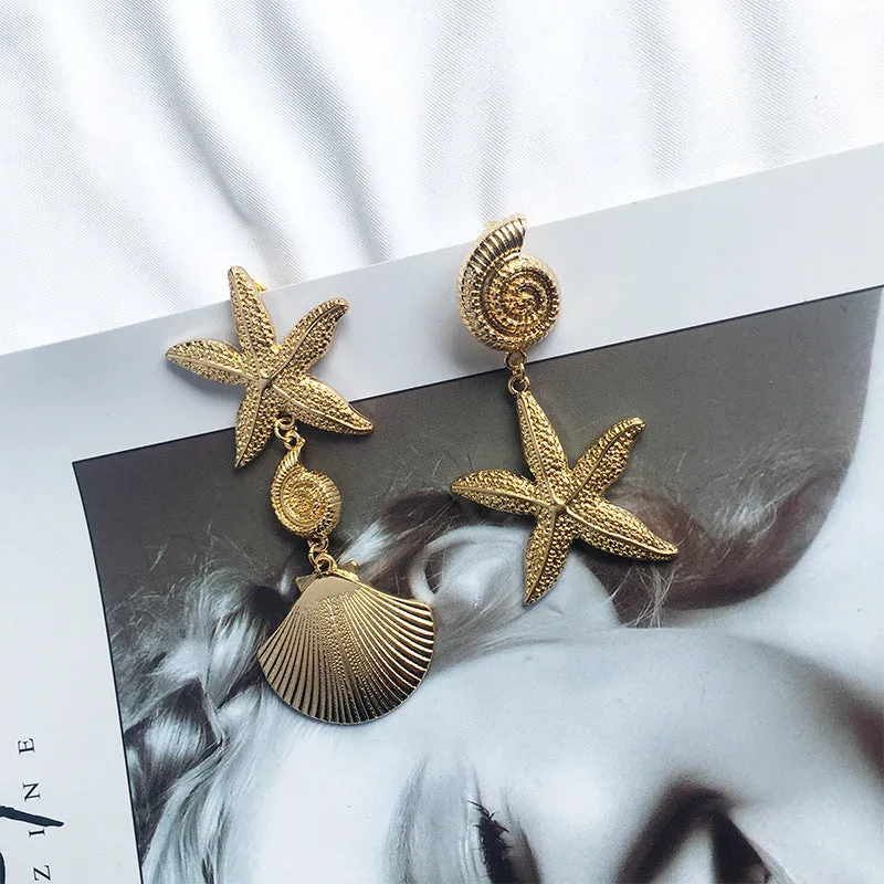 Golden Shell Stud Earrings - Exquisite Vienna Verve Collection by Planderful