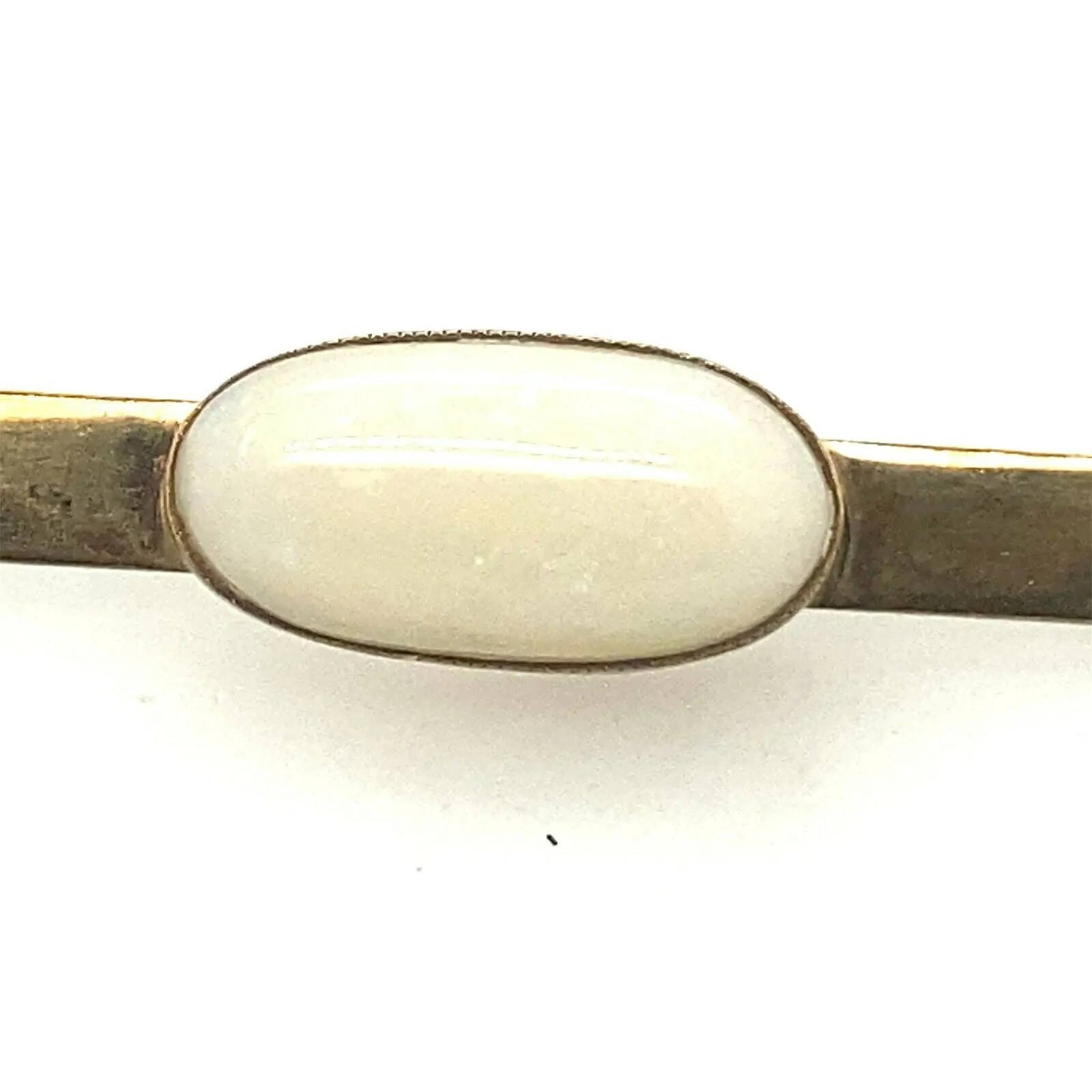 Opal 9ct Yellow Gold Bar Brooch