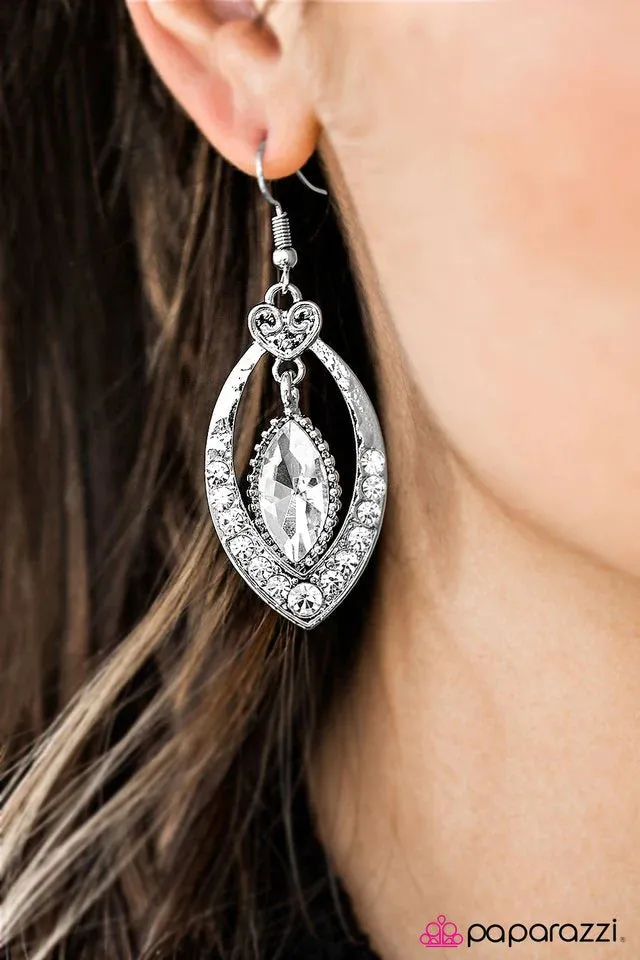 Paparazzi Earring ~ Royal Honeymoon - White