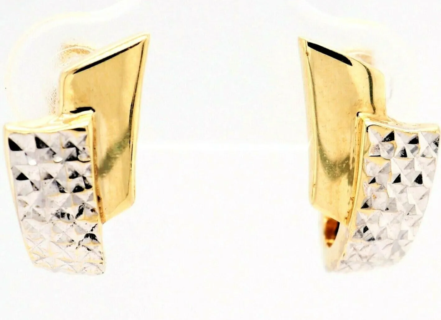 "Radiant Romance: 10ct Yellow & White Gold Earrings - Valentine's Day Special!"