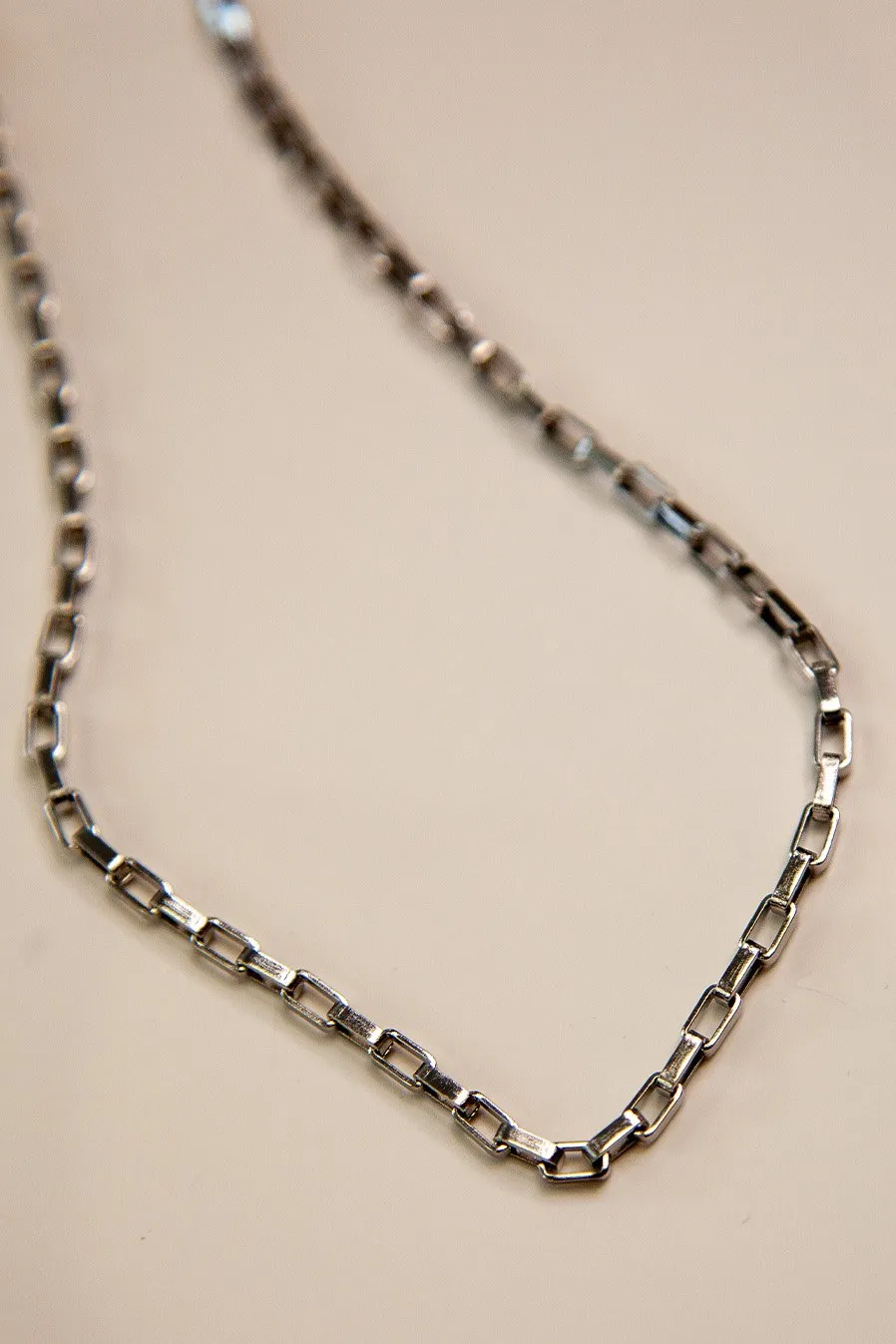 Staple Chain