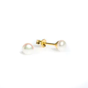 White Pearl Studs set in Gold vermeil 4mm